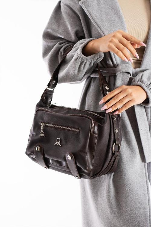 Kadın Postacı Çanta Çapraz Askılı Vegan Deri Omuz Çantası 32*22 Cm Suni Deri Mega Bag