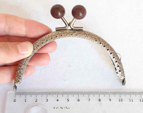 10.5 Cm Antik, Kahve Renk Boncuklu Cüzdan Klipsi