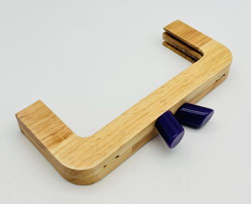 20 Cm Mor Renk Silindir Başlıklı Ahşap Burs
