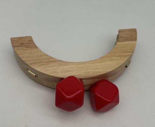 14 Cm  Oval Ahşap Burs Kırmızı Renk Toplu