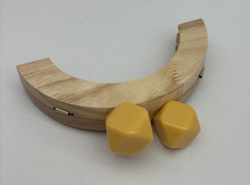 14 Cm  Oval Ahşap Burs Sarı Renk Toplu