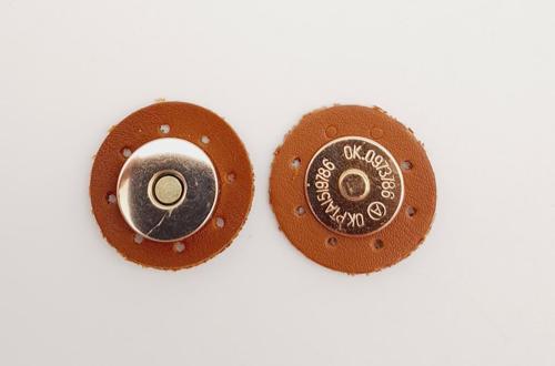 Taba Suni Derili Mıknatıslı Çıtçıt Light Gold Metalli