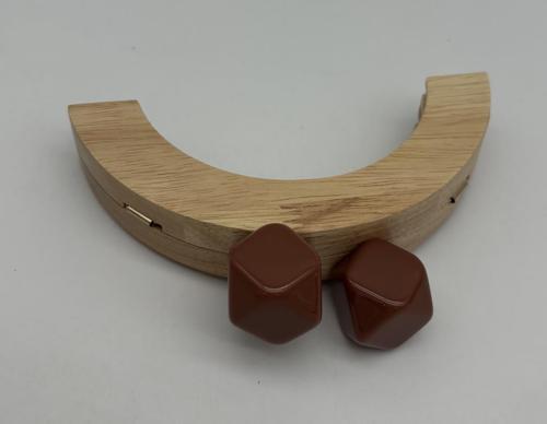 14 Cm  Oval Ahşap Burs Sütlü Kahve Renk Toplu