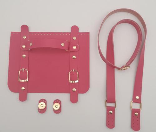 Suni Deri Çift Tokalı Ayarlı Saplı Fuşya Renk Çanta Deri Seti Light Gold Metalli