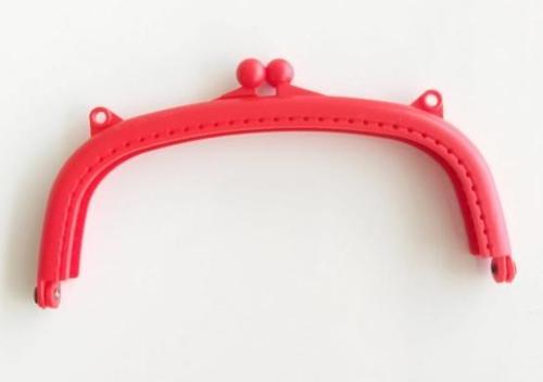 16 Cm Plastik Cüzdan Klipsi Kırmızı