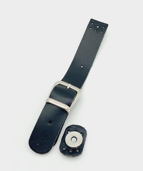 18x2,3 cm Siyah Gerçek Deri Tokalı Çanta Kapağı Gümüş Metalli