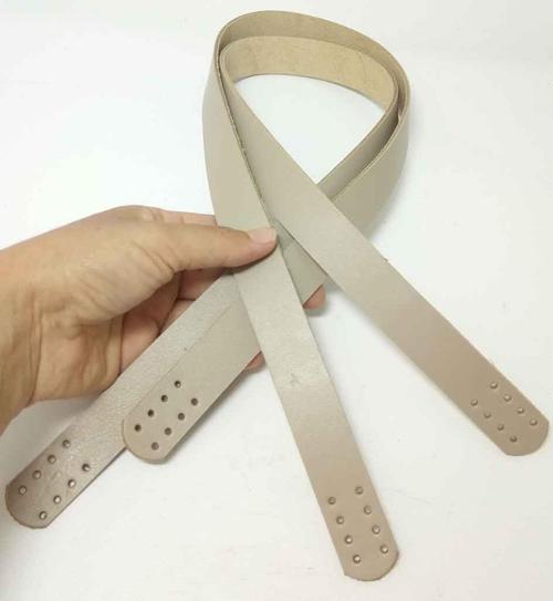Krem Renk Gerçek Deri 70X2.3 Cm Çift Sap