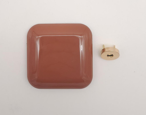7 cm Kare Akrilikli Taba Renk Light Gold Mıknatıslı Kilit