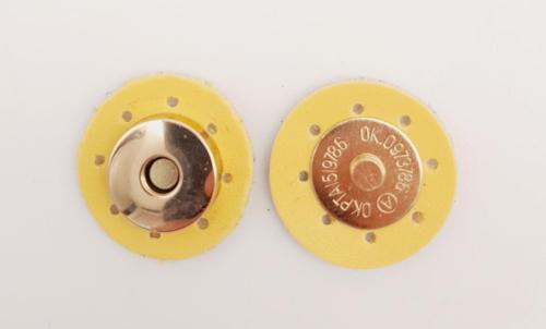 Sarı Suni Derili Mıknatıslı Çıtçıt Light Gold Metalli