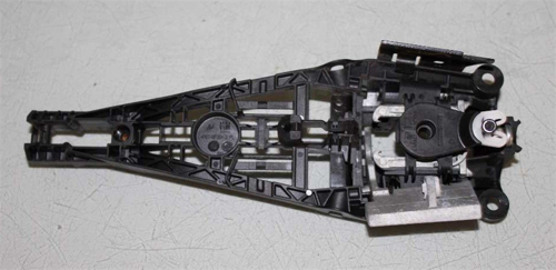 Opel Astra J Dış Açma Kolu İç Braketi Ön Sol GM