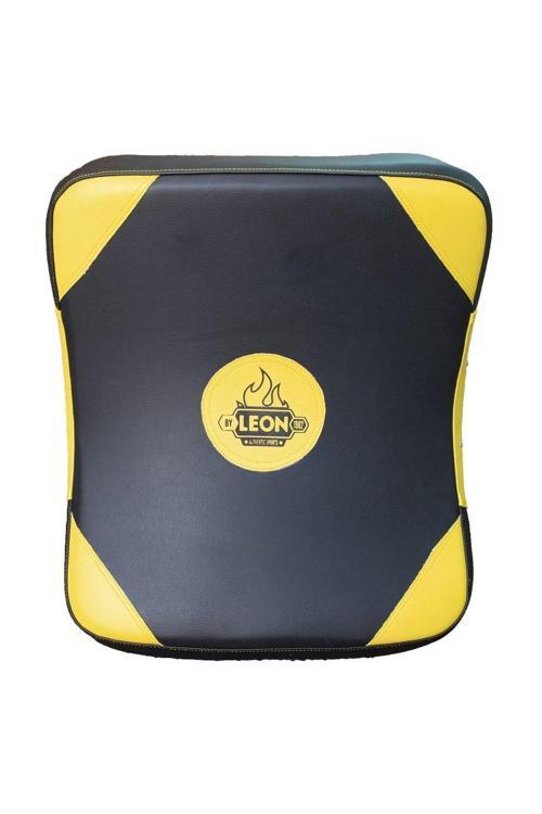 By 1982 Curved Büyük Boy Darbe Yastığı Kick-Boks Lowkick Pads