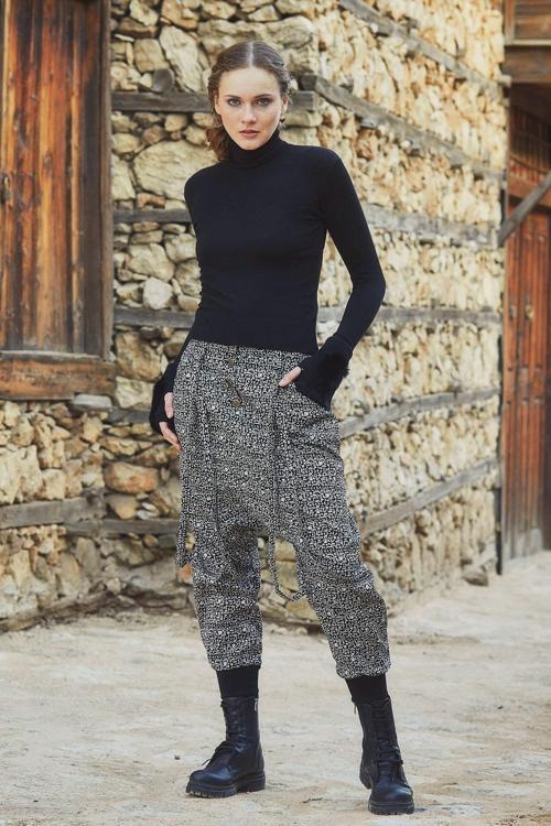 Elastik Bilekli Yan Cepli Şalvar Pantolon