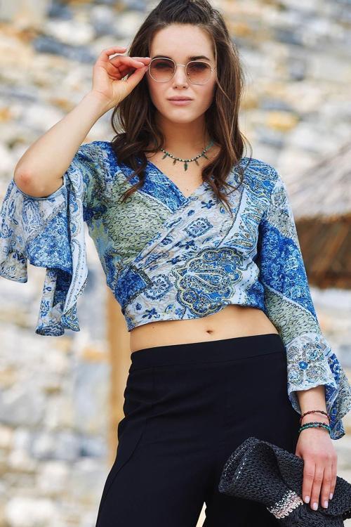 İspanyol Kol Crop Bluz
