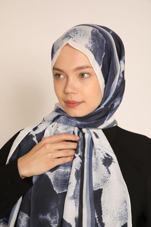 Soyut Sanat Etkili Soft Şal | Lacivert Çiçek ve Yaprak Desenli Kadın Şal