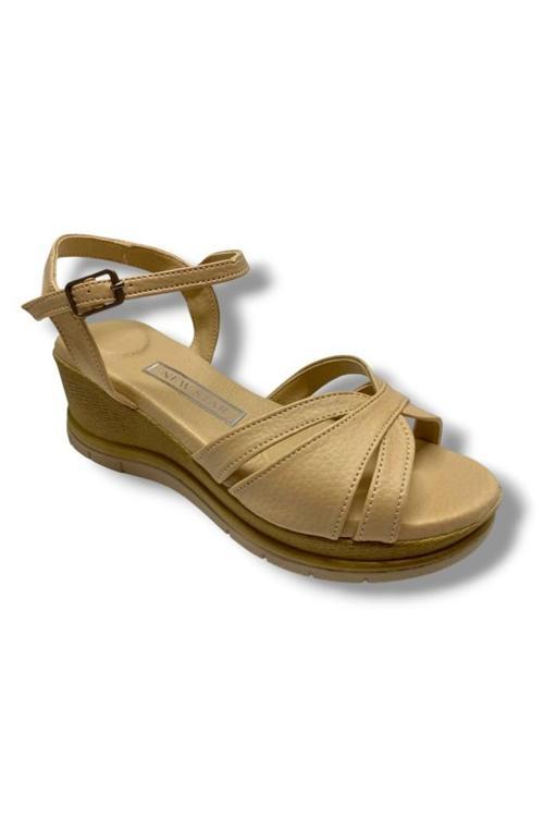 C-Shoes KA02-25 Deri Anatomik Yanları Açık Dolgu Topuk Kadın Sandalet