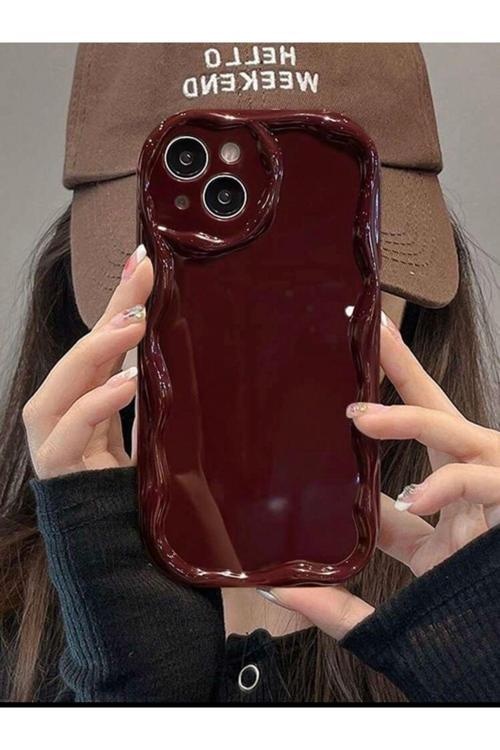 14 Plus Bordo Dalgalı Kenarlı Parlak Silikon Kılıf