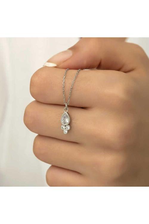 Gümüş Çiğ Damlası Tektaş Kolye