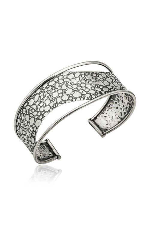 Gümüş Eskitme Desenli Bilezik