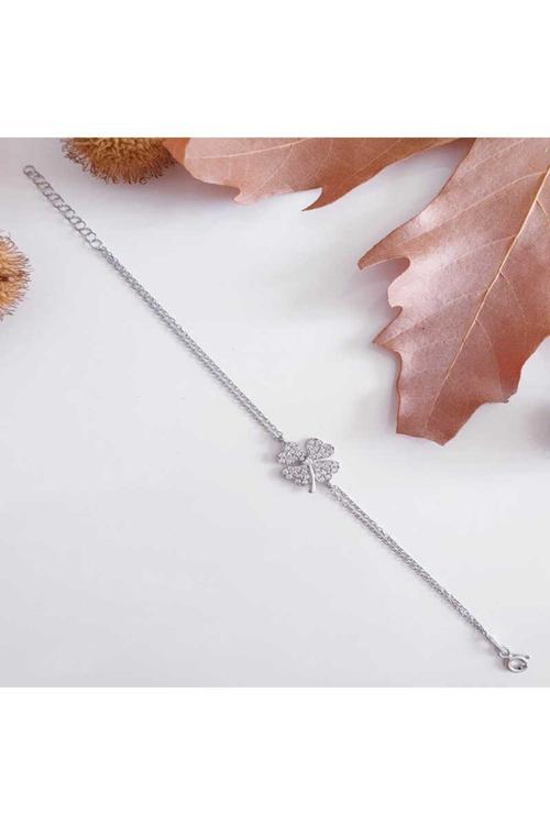 Gümüş Kalpli Yonca Kadın Bileklik