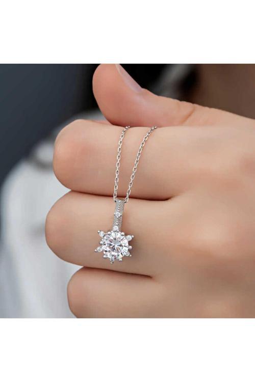 Gümüş Çiçek Desenli Kadın Kolye