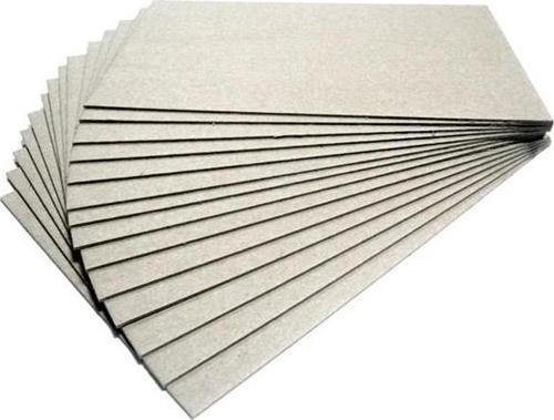 Mukavva 70X100 Cm 1,4 Mm 30 Lu (1 Koli 30 Adet)