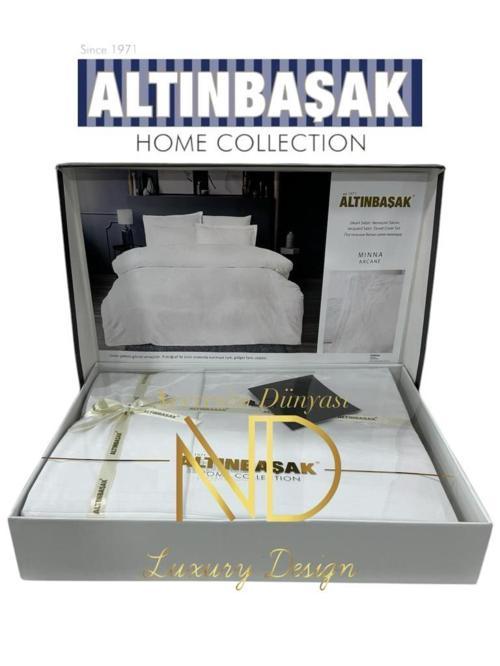 Jakarlı Saten Çift Kişilik Nevresim Takımı Mınna Arcane