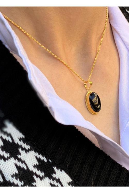 14 Ayar Altın Oval Oniks Kolye