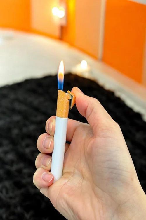 1 Adet Kalın Sigara Figür Manyetolu Çakmak Anahtarlıklı Şık Çakmak Özel Hediyelik Koleksiyon Çakmak