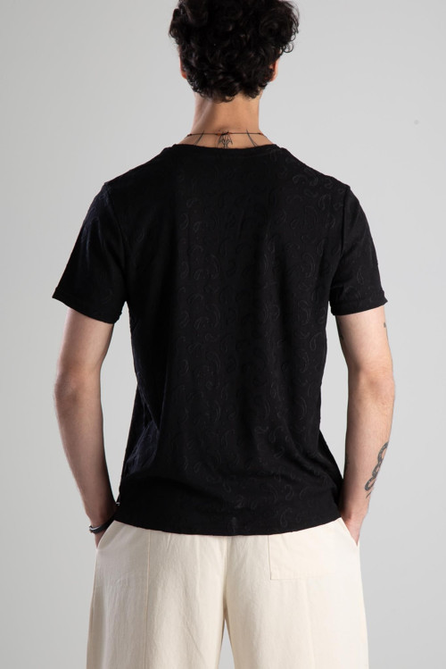 Jakarlı Siyah Örme T-Shirt