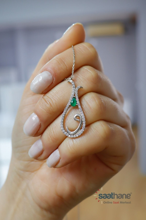 925 Ayar Gümüş Kolye Lale Vav Yeşil Taşlı