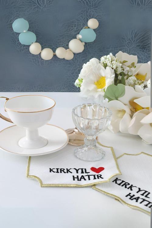 6'Lı Kırk Yıl Desenli Linen Keten Kahve Yanı Kokteyl Sunum Peçetesi