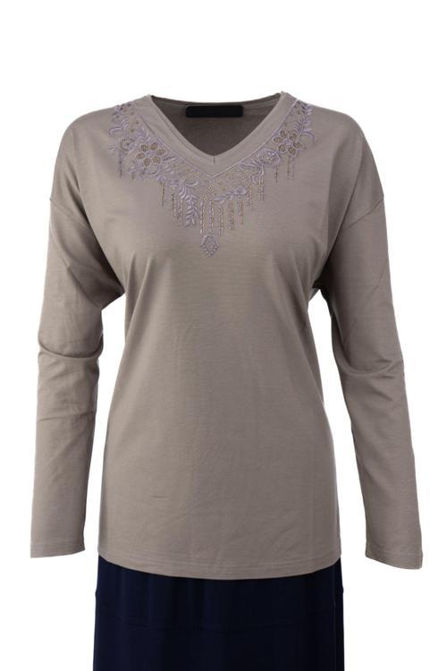 Kadın Anne Bluz Viskon Penye Kumaş Hafif V Yakalı Kolyem Model Battal Beden Rahat Tam Kalıp