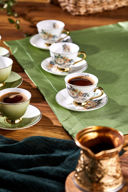 Botania Çiçekli Yaldızlı Kahve Fincanı