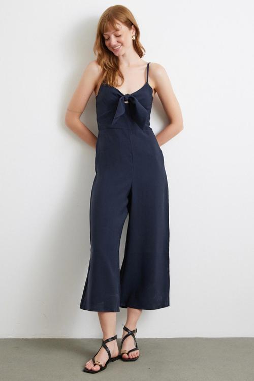 Fiyonklu Askılı Tulum Lacivert