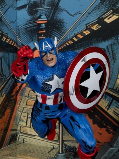 Comics - Captain America (Captain America #100) Heykel