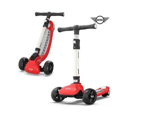 Lisanslı 3 Tekerlekli Katlanabilir Ayarlanabilir Işıklı 50 kg Taşıma Kapasiteli Scooter Kırmızı