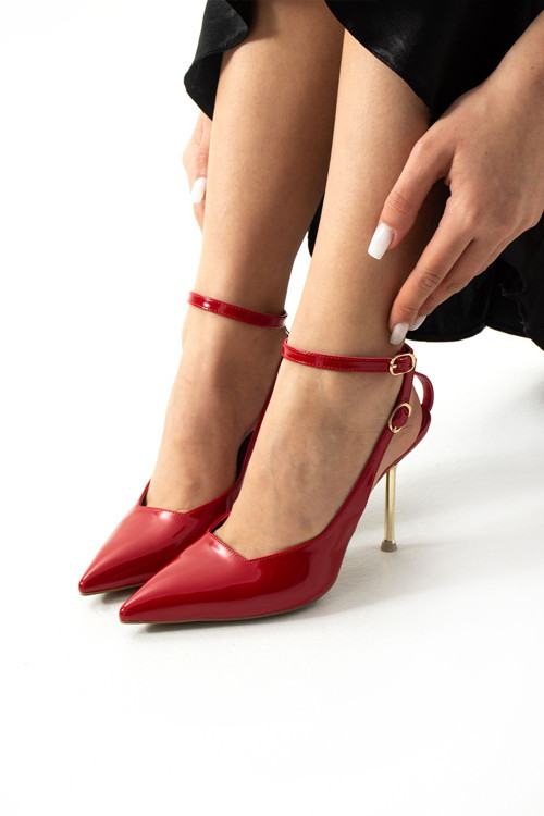 Kırmızı Rugan Stiletto Kadın Ayakkabı,Altın Topuklu, Bilekten Bağlı Tokalı, Sivri Burun,Şık Stiletto