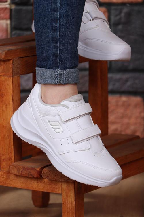 242-1307 Comfort Taban Cırtlı Cilt Kadın Sneaker