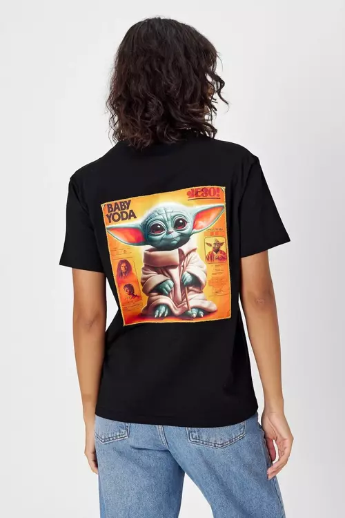 Yapay Zeka Tasarım Sırt Aplike Özel Baskılı %100 Pamuklu Penye Regular Fit T-shirt  (Bebek Yoda)
