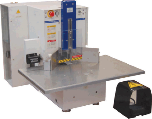CUT CC 700 ELEKTRİKLİ KÖŞE KESME MAKİNESİ