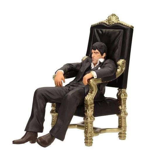 Movie Icons Scarface Tony Montana Taht Figür
