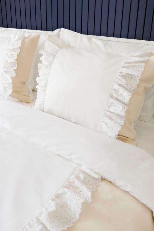 King Size Battal Boy Çift Kişilik Fırfırlı Fistolu Pamuklu Vintage Düz Otel Serisi Nevresim Takımı