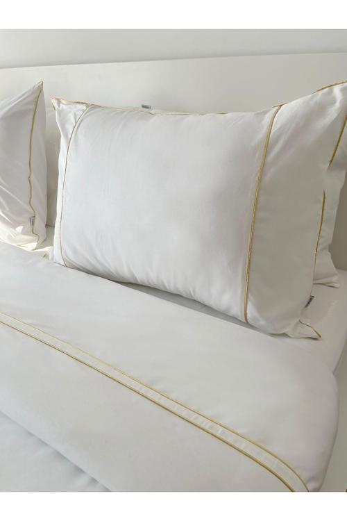 Kırık Beyaz Gold Biyeli Düz Sade Pamuklu Otel Serisi Çift Kişilik Çeyiz Nevresim Takımı