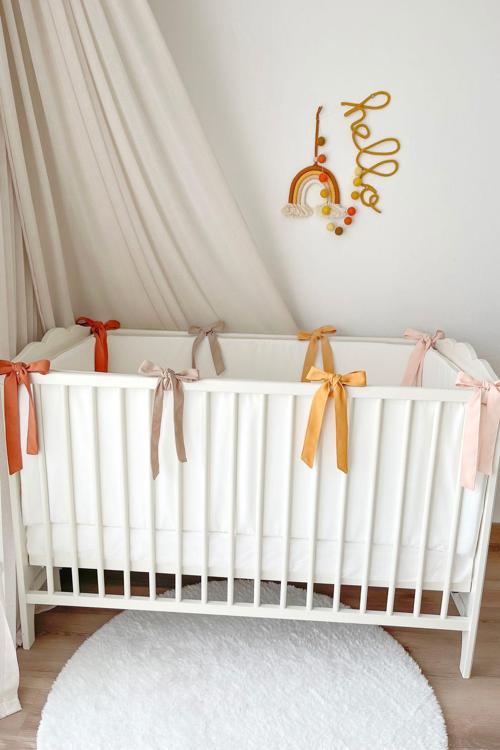 60x120  Bebek Beşik Fırfırlı Bumper/Yan Koruma Seti Kırık Beyaz Çok Renkli