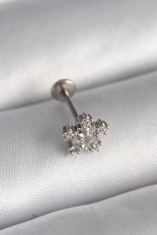 Çelik Gümüş Renk Zirkon Taşlı Yıldız Model Tragus Piercing