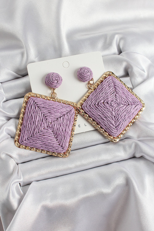 Mor Kare Figürlü Hasır Örgü Model Gold Renk Kadın Küpe SL12254