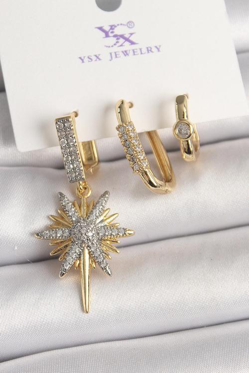 Pirinç Gold Renk Sallantı Zirkon Taşlı Kutup Yıldız Model 3'Lü Kadın Kombin Küpe SL11411