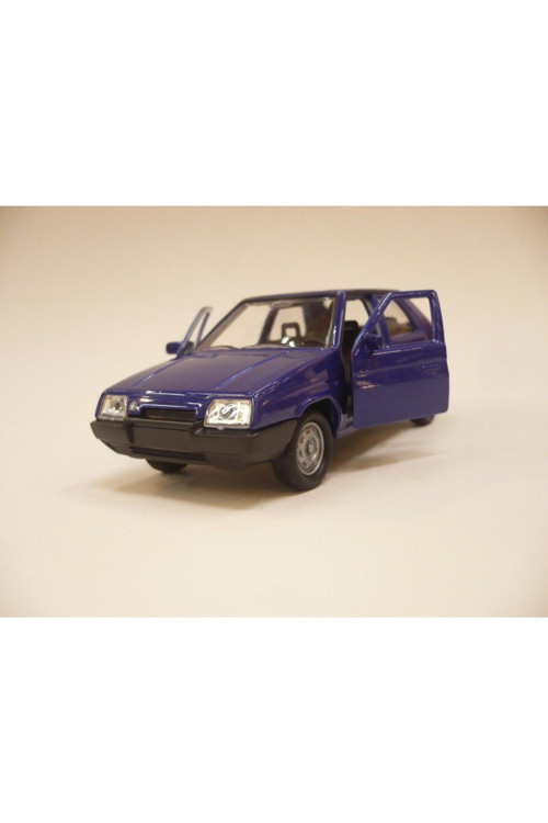 Skoda Favorit Mavi Renk Metal Model Çek Bırak Araba 1/32 Mavi