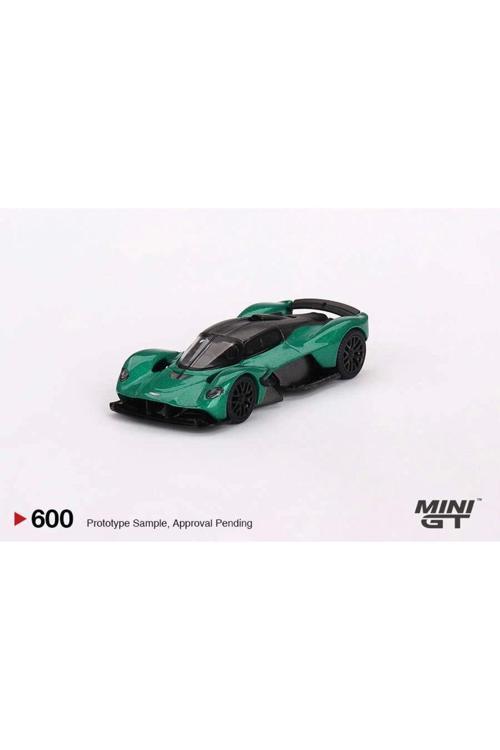 1/64 Aston Martin Valkyrie Aston Martin Racing Green Mgt00600