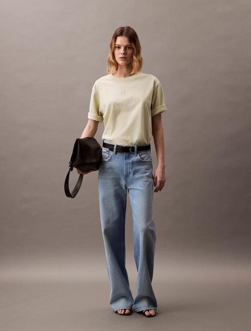 CK Jeans A- SS REL LIQUID CK MONOLOGO TEE Kadın  T-shirt LV047AB818-NF1